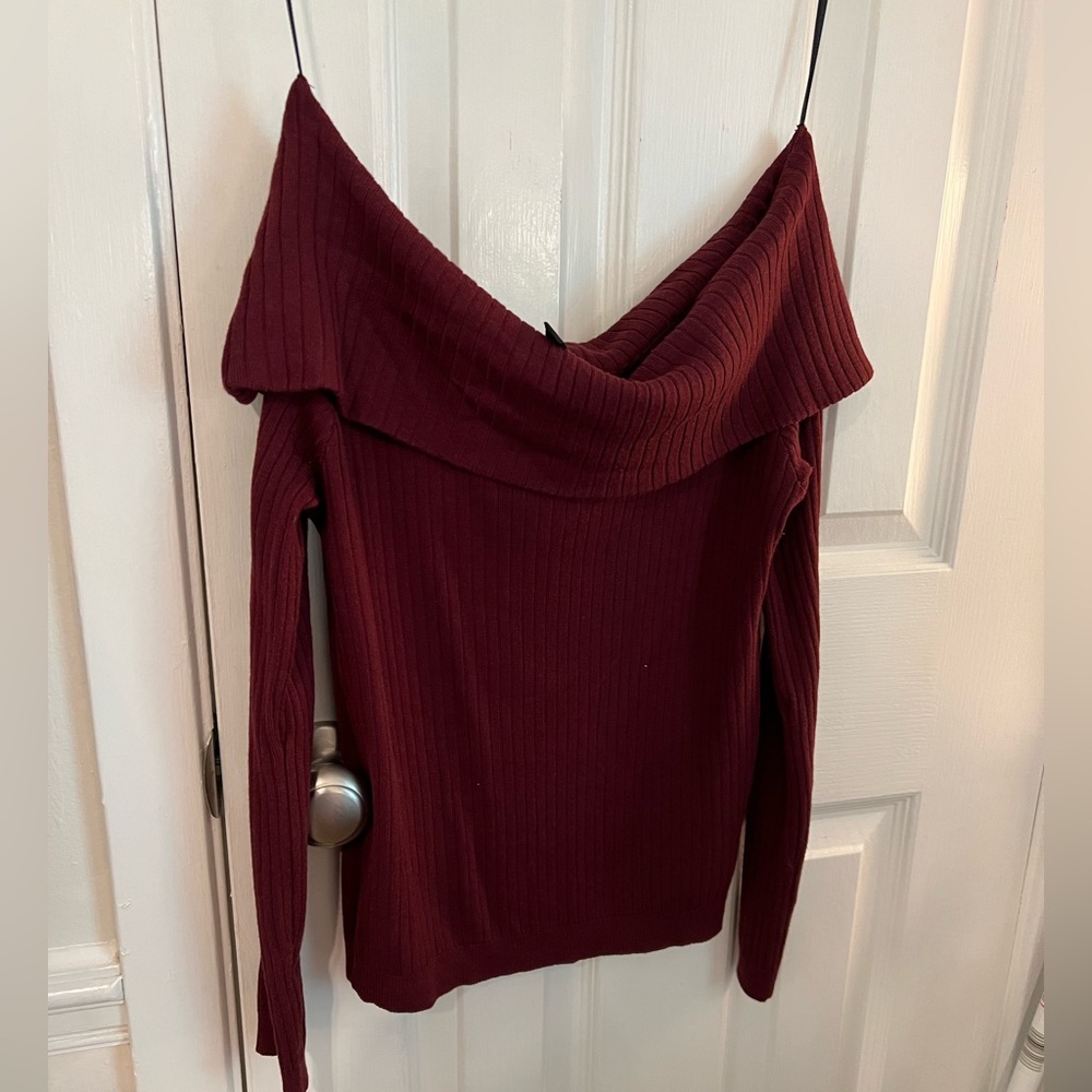 H&M Maroon off the shoulder sweater